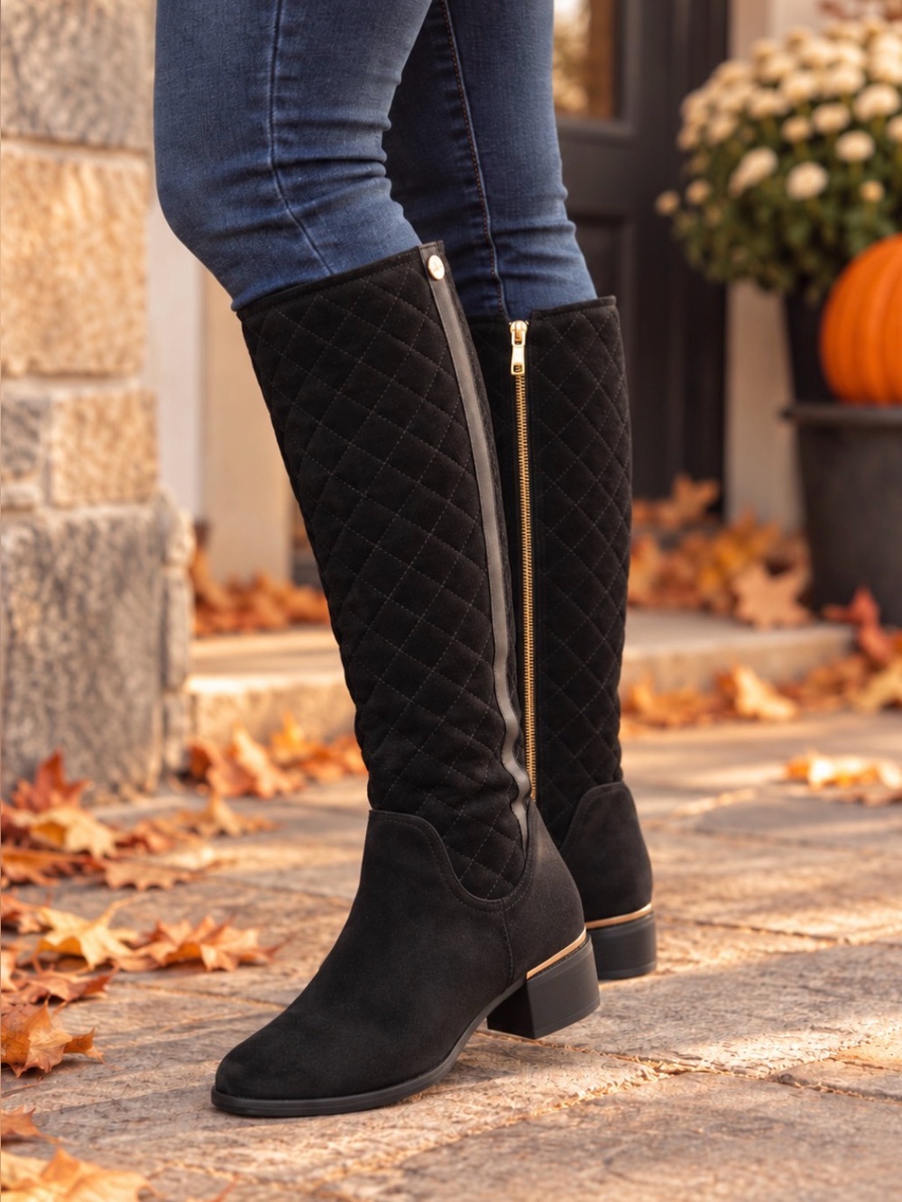 Artica for Browns Black Quilted Knee High Boots Gold Zip Size 9.5